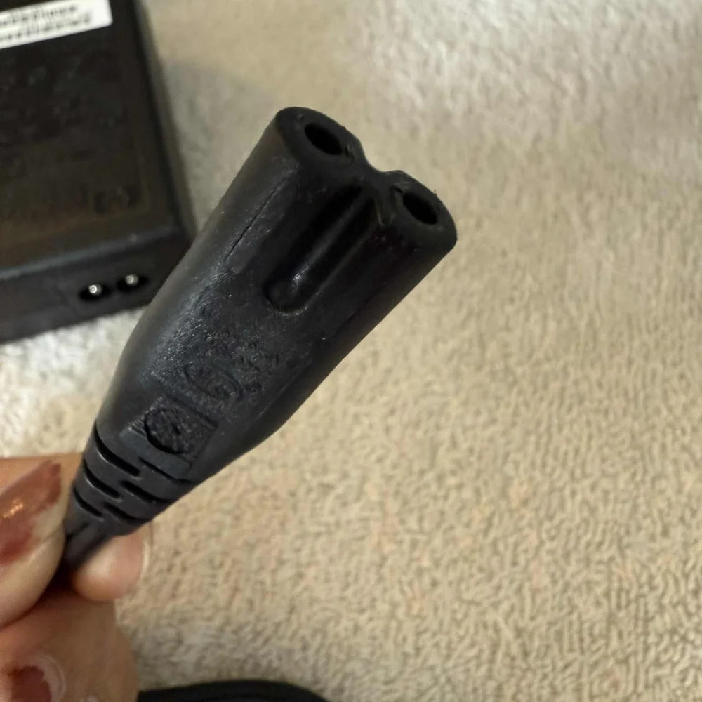 HP AC power adapter model 0957-2269 Computer Cable Adapter